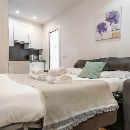 Minimalist In The Heart Of By Rems * Malaga