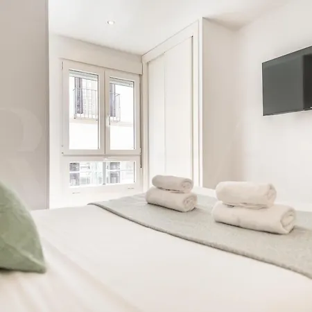 Minimalist In The Heart Of By Rems Apartment Malaga